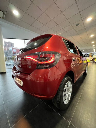 Imagen 7 de 15 de Renault Sandero Intense