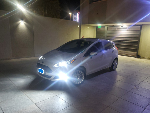 Ford Fiesta Kinetic Design 1.6 Titanium 120cv