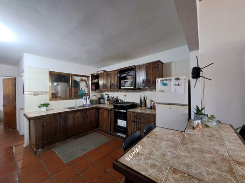 Casa Urbanizacion La Arboleda, Con Anexo Independiente En Obra Gris, Porlamar, Isla De Margarita, Nueva Esparta