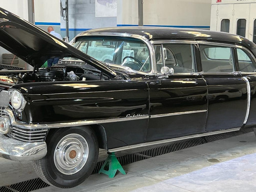 Chevrolet Cadillac