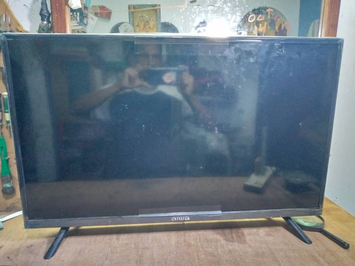 Imagen 4 de 4 de Televisor Aiwa Para Repuesto Modelo Aw32b4smg