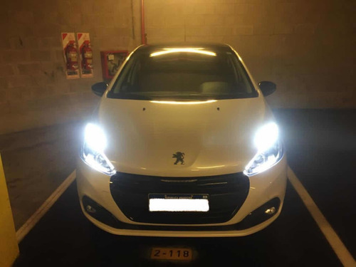 Peugeot 208 1.6 Feline 2017