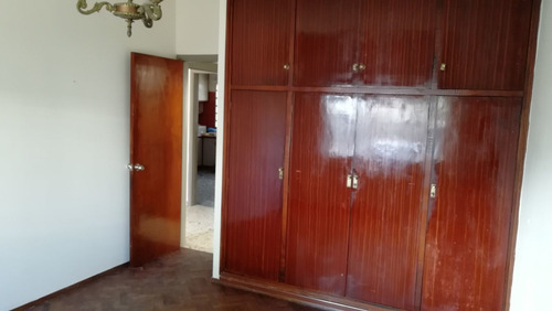 Imagen 10 de 19 de Casa En Venta De 5 Dormitorios C/ Cochera En Buceo