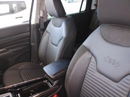 Imagen 7 de 18 de Jeep Commander 1.3 Limited 2023 Entrega Inmediata Agencia