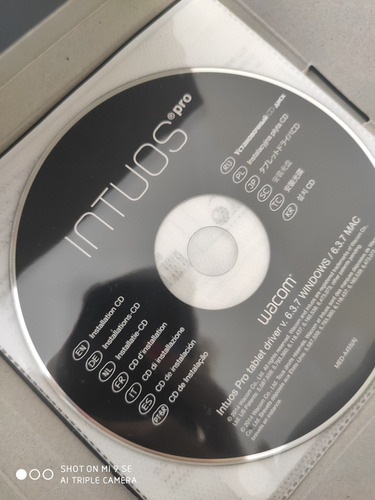 Wacom Intuos Pro Média Com Capa Protetora