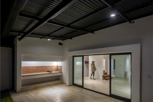 Imagen 20 de 30 de Duplex A La Venta - Villa Belgrano - 2 Y 3 Dormitorios - En Planta Baja Y Alta