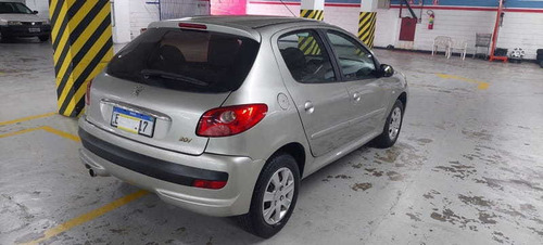 Imagem 13 de 15 de Peugeot 207 Hatch Xr Hb 1.4 8v Flex 4p - 2011