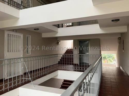 Apartamento En Alquiler Metromolitano Javier Zona Oeste Barquisimeto Jrh 