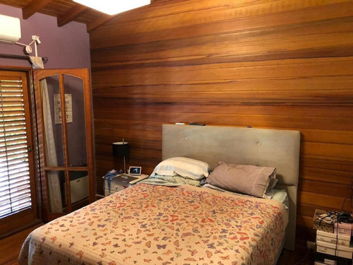Imagen 10 de 17 de Chalet - Lote 10x35 - Castelar Norte