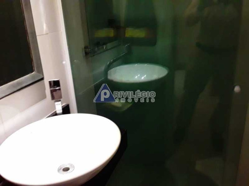 Apartamento À Venda, 2 Quartos, 1 Suíte, Leme - Rio De Janeiro/rj - 22517