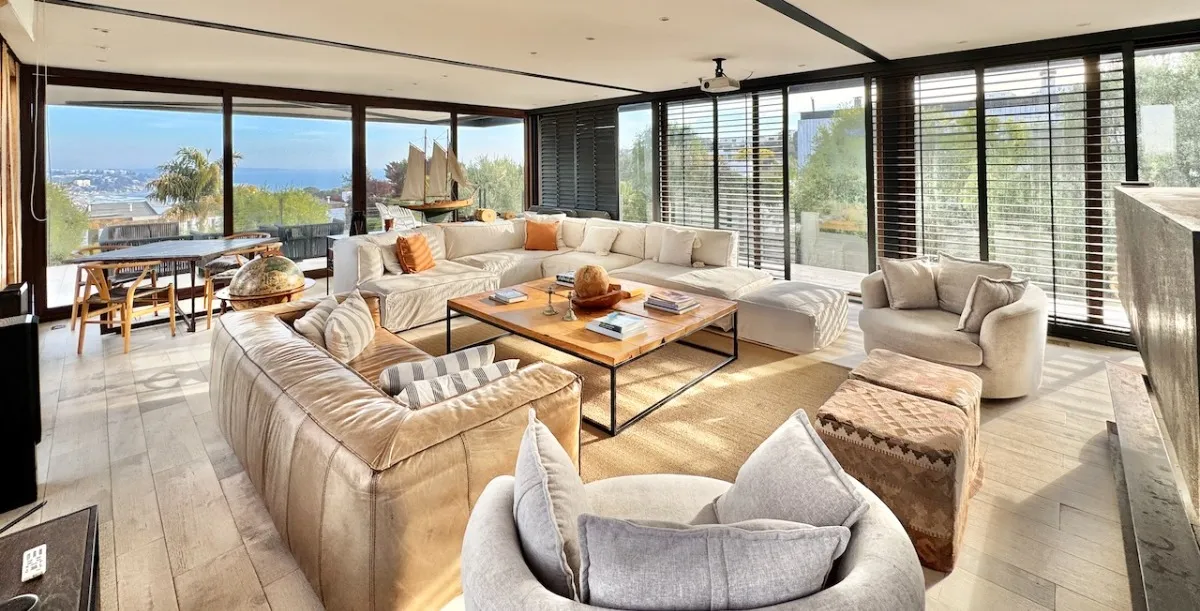 Imagen 4 de 30 de Maravillosa Arquitectura En Luminosa Casa En Costa Cachagua