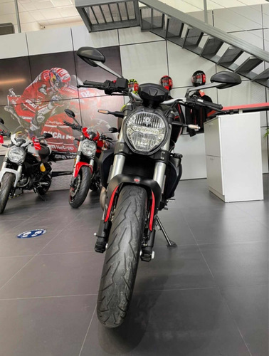 Ducati Mouster 821 Stealth