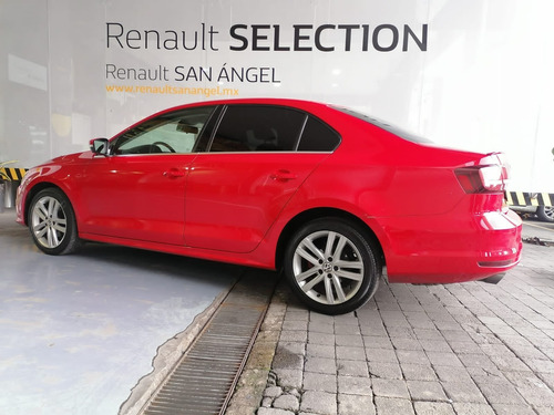 Imagen 5 de 15 de Volkswagen Jetta Sportline Tip 2017