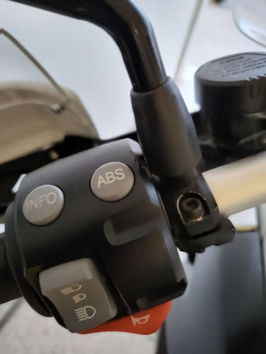 Imagen 12 de 18 de Bmw Gs 1200 R 1200 Gs - U$s 20.600. Recibo Inferior- Tuamoto