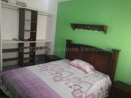 Imagen 7 de 30 de ||**|| Casa En Alquiler Final Av. La Mata, Cocina Semi Equipada, Céntrica, Amplia Cod Flex #23-19051/* 0414-523-21-38*/