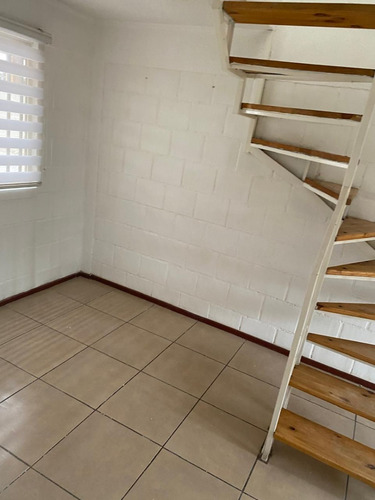 Arriendo Casa Sólida 70 M2 En Calle General Urrutia