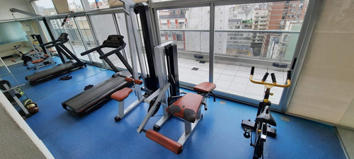Departamento En Recoleta En Alquiler Con Balcón, Amenities
