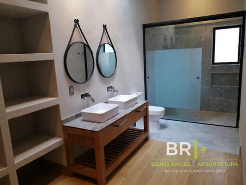 Imagen 8 de 24 de Casa Nueva Cerca De La Cascada Velo De Novia En Valle De Bra
