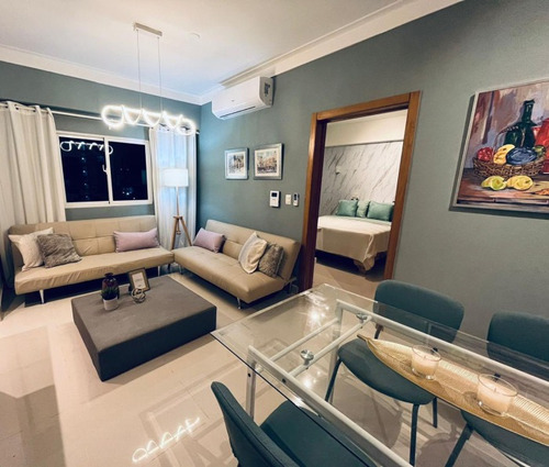 Alquiler De Moderno Apartamento En El 5to Piso Ubicación Ideal Cerca De Downtown Center