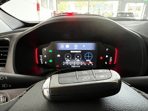 Imagen 10 de 20 de Jeep Renegade Longitude 2023 Entrega Inmediata Negro #13