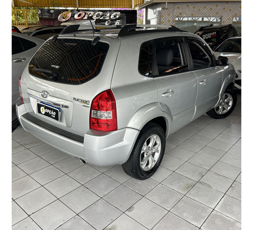Hyundai Tucson 2.0 MPFI GLS 16V 143CV 2WD FLEX 4P AUTOMÁTICO