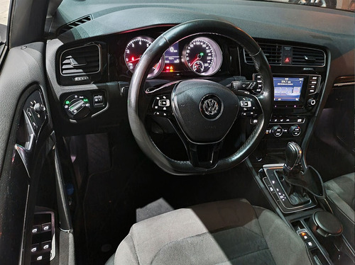 Imagem 12 de 15 de Volkswagen Golf 1.4 Tsi Highline 16v 2014
