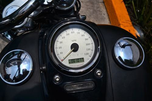 Imagen 12 de 15 de Espectacular Wide Glide Dyna 1584 Harley Con Extras 6 Vel.