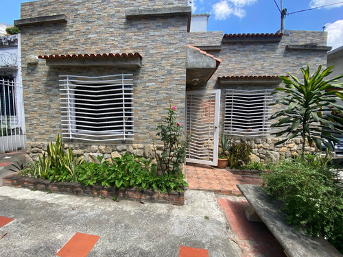 Casa En Venta En Los Palos Grandes