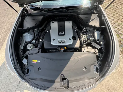 Infiniti M37 Premium