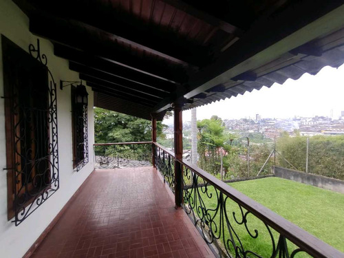 Se Arrienda Amplia Casa Comercial En Campo Hermoso, Manizales