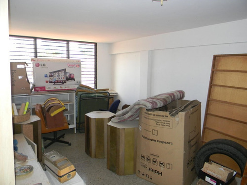 Imagen 15 de 30 de Casa En Venta En Colinas De Santa Rosa Este De Barquisimeto Lara 0.4.2.4.5.9.3.7.5.4.2/ Rent-a-house Centro Occidente Mls Código: 22-6291