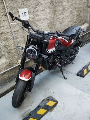 Imagen 15 de 15 de Benelli Leoncino 250