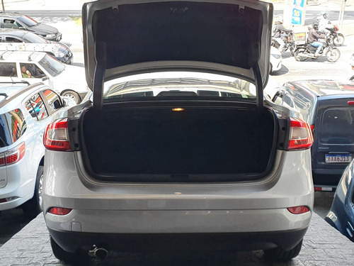 Renault Fluence Sedan Privilège 2.0 16V FLEX Aut