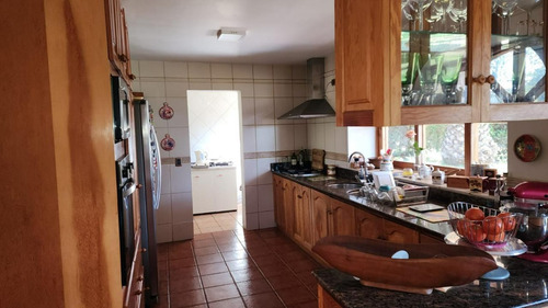 Magnifica Casa Colonial En Hermosa Parcela De Agrado