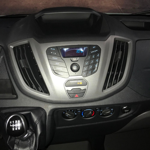 Ford Transit Furgon Medio Te Con A/c 2.2 Tdci Stock Físico