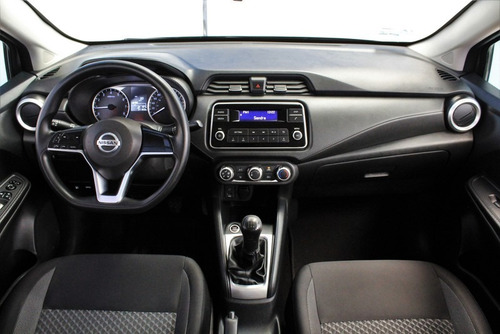 Imagen 9 de 14 de Nissan Versa Sense 5vel 2020