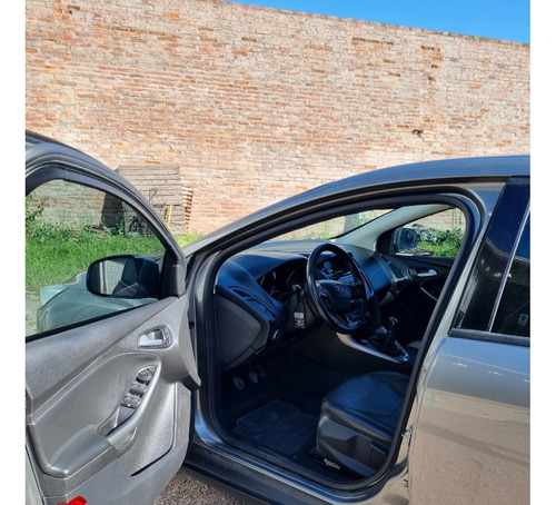Ford Focus III 2.0 Sedan Se Plus Mt