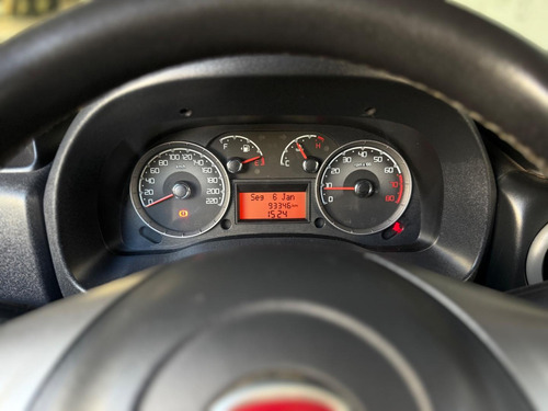 Fiat Doblo Essence 1.8 Flex 16v 7l