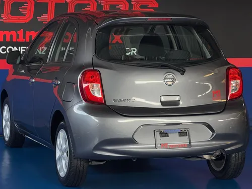 Nissan March 1.6 Advance At