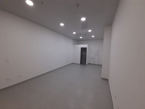 Imagen 6 de 8 de Locales En Arriendo Patio Bonito 472-3037