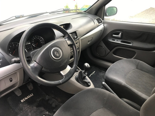 Renault Symbol Luxe 1.6 Año 2011 - Liv Motors