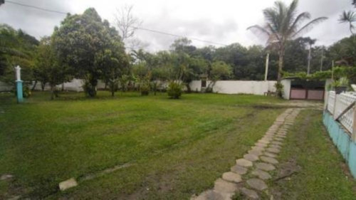 Imagem 4 de 22 de Chácara No Bairro Recanto Indaiá, Em Itanhaém, Litoral Sul De São Paulo, Localizada No Lado Serra À 3.000 Metros Da Rodovia. Possui Piscina, Churrasqueira E Vaga Para 10 Automóveis.