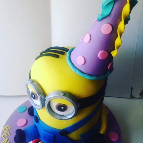 Torta Minions La Mas Rica Y Linda Del Mercado!