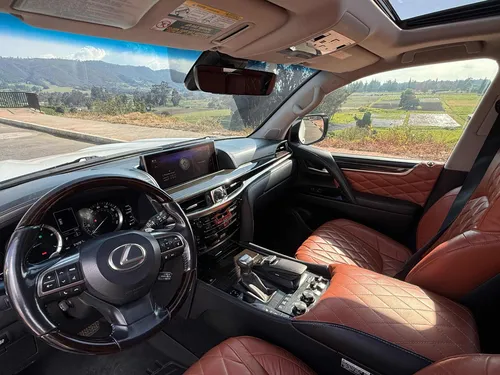 Lexus LX 2 5.7 570