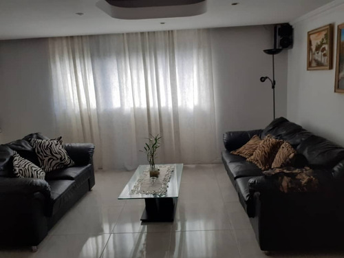 Se Vende Apartamento 23 De Enero 89m2