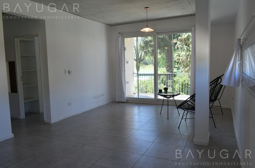 Imagen 6 de 15 de Venta - Departamento Con Cochera En La Nazarena - Bayugar Negocios Inmobiliarios