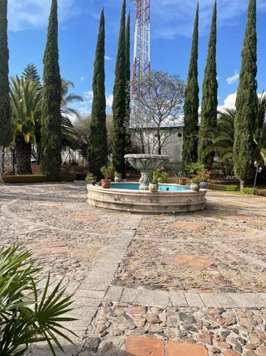 Casa En Venta En Carretera A Huimilpan, Queretaro.