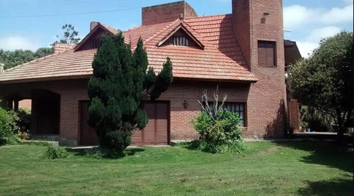 Imagen 20 de 30 de Casa En Venta, S/3 Lotes, C/pileta, Grosellar, Mar Del Plata