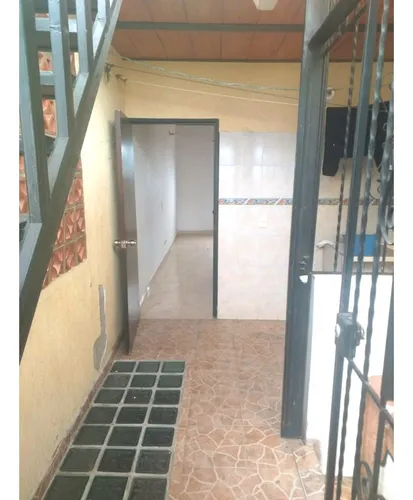 Venta Edificio De 268.70mt2 En Cristóbal Colón, Cali 8008.