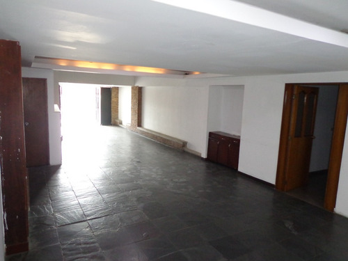 Local Comercial Centro Comercial Proa Av Principal El Parral